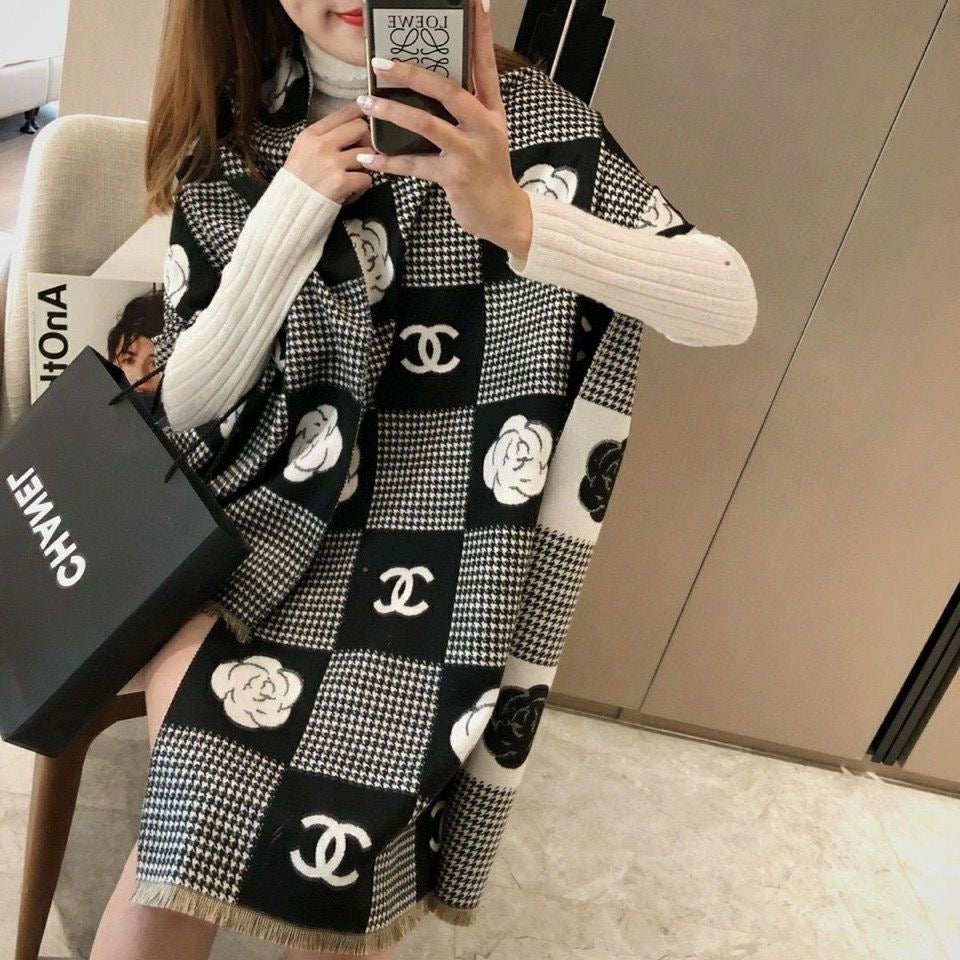 Fashion and versatile warm scarf PD1023112024