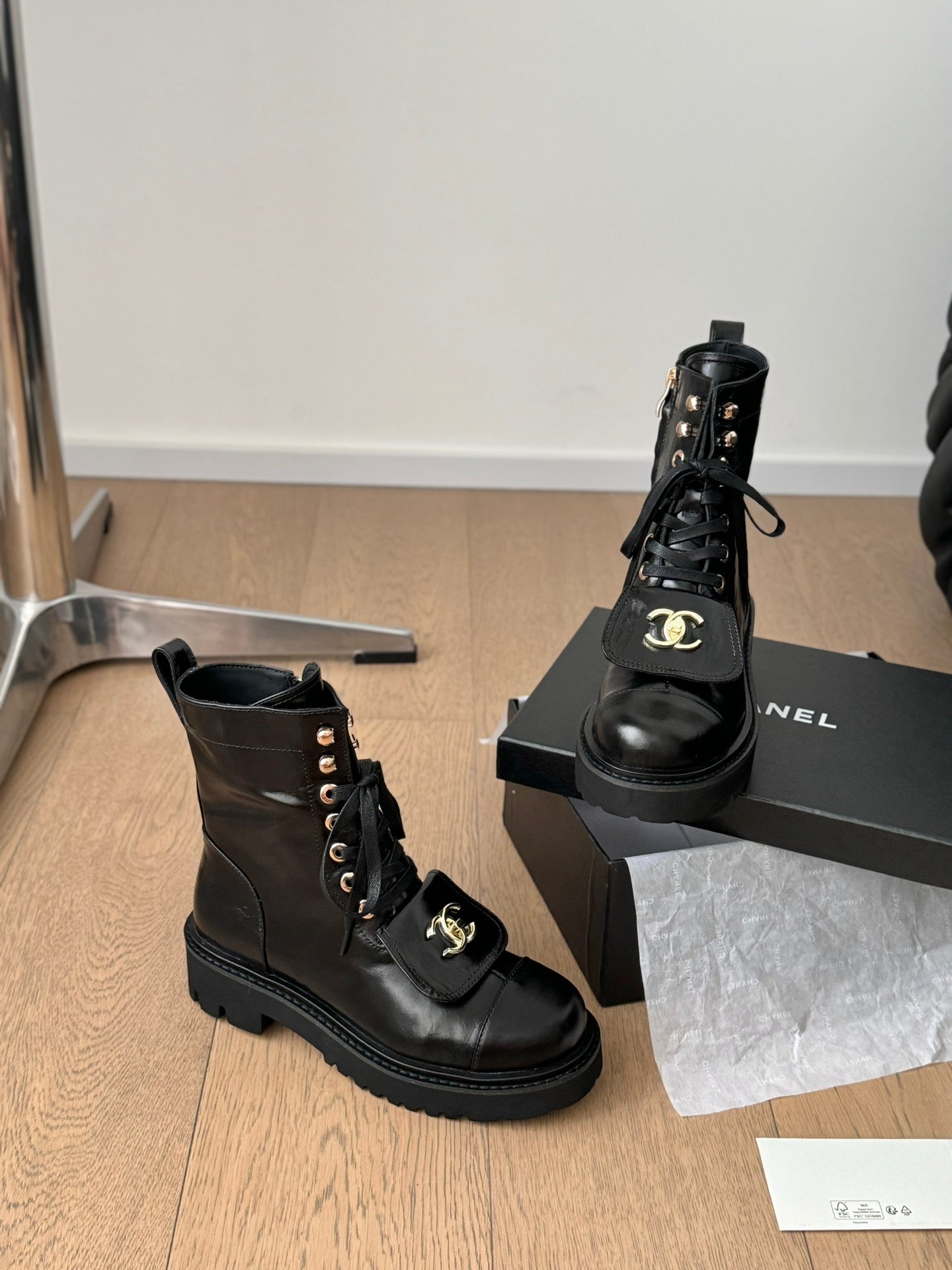 fashion 24B new schoolbag buckle short boots 0724102319