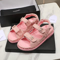 New fashionable and versatile sandals 1024022314