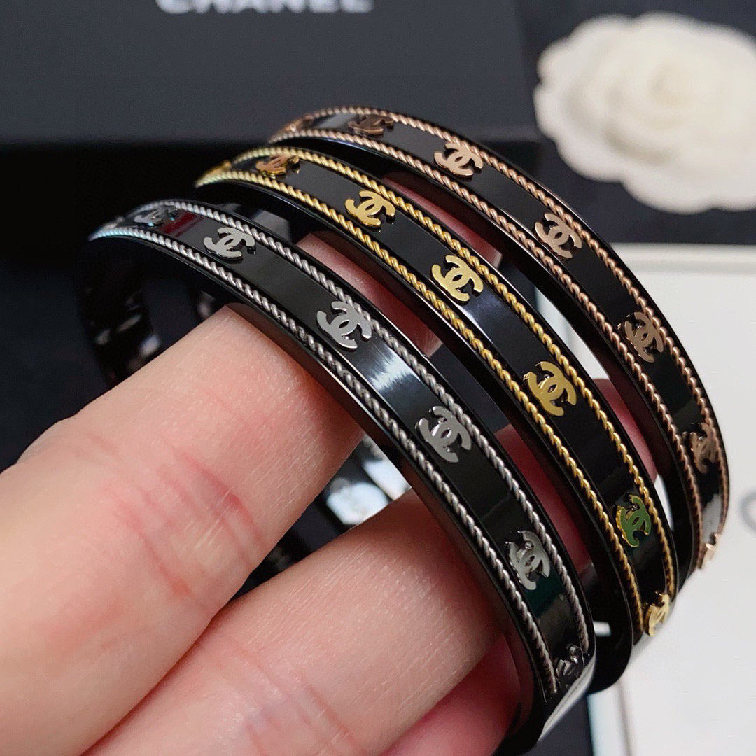 CHL New Fashion Bracelet M072606005