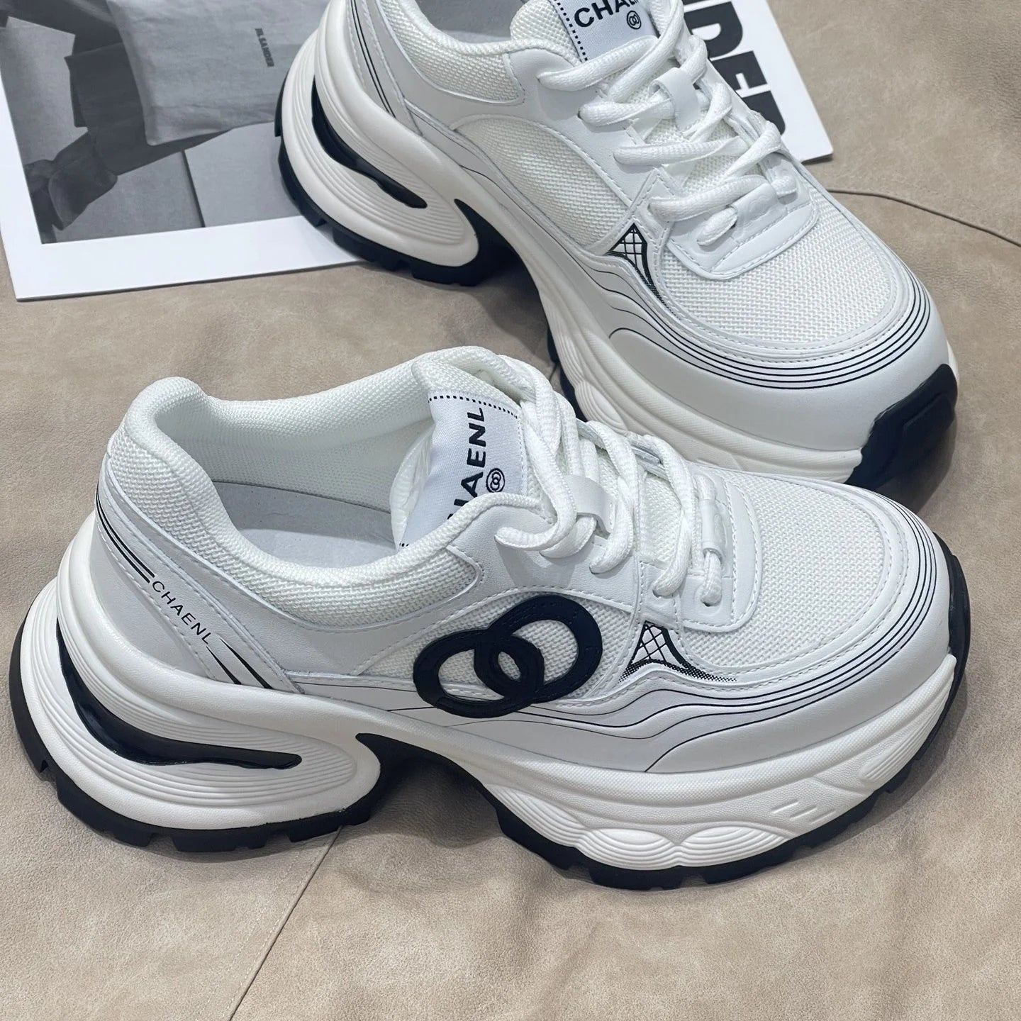 New Thick-soled Sports Shoes Casual Breathable Height-increasing Shoes 1024031407