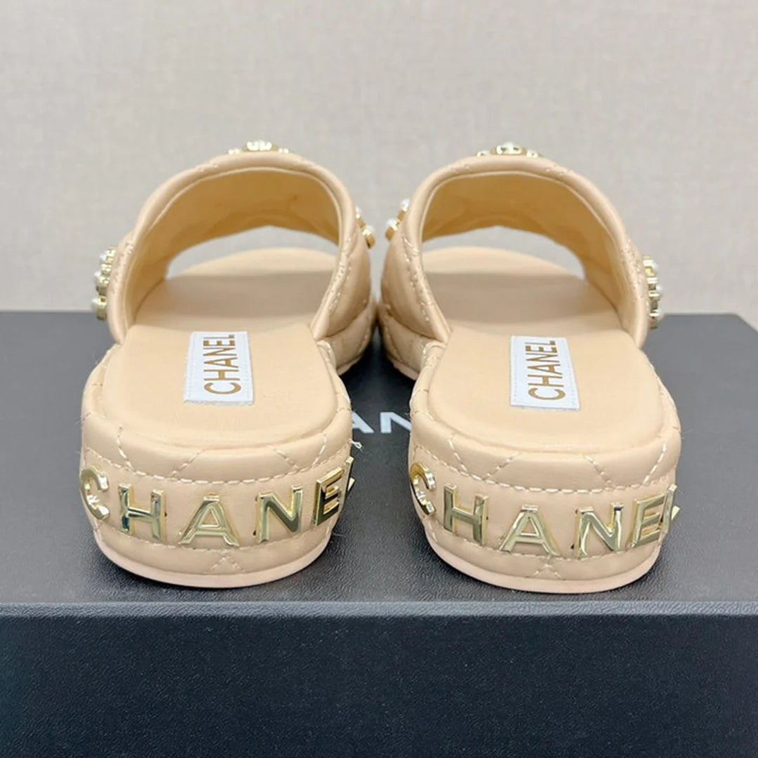 New Fashion Versatile Sandals 1024070120