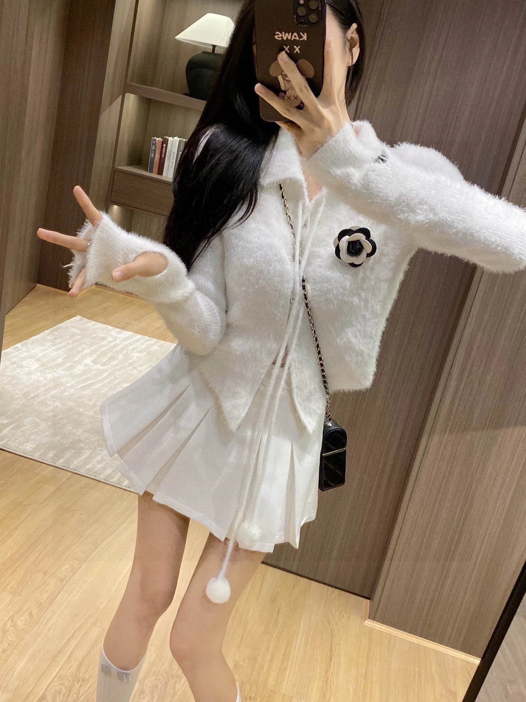 CHA Camellia Mink Fur Ball Strap Sweater 0724012303
