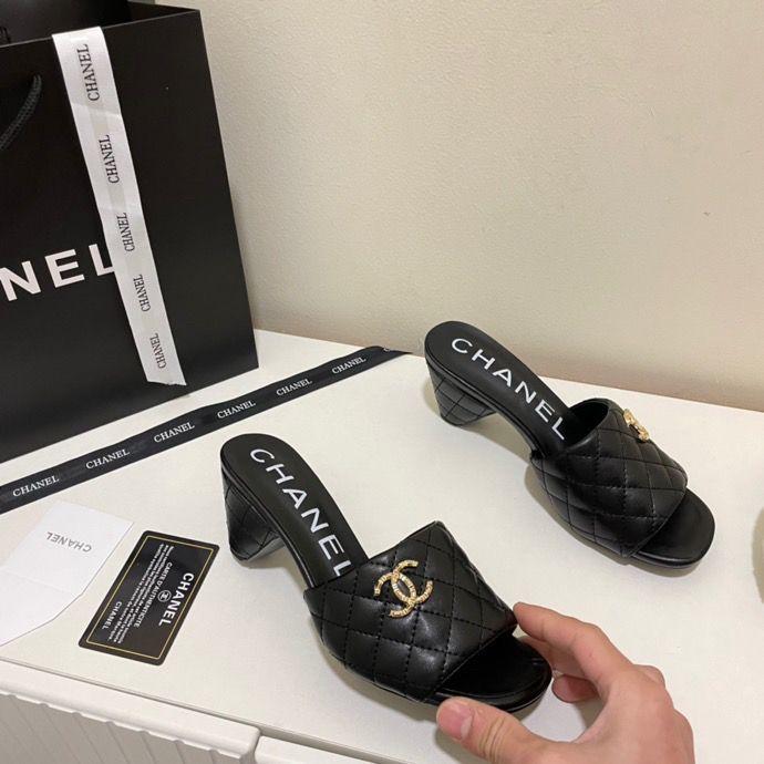 New Fashion All-match Slippers 1024030412