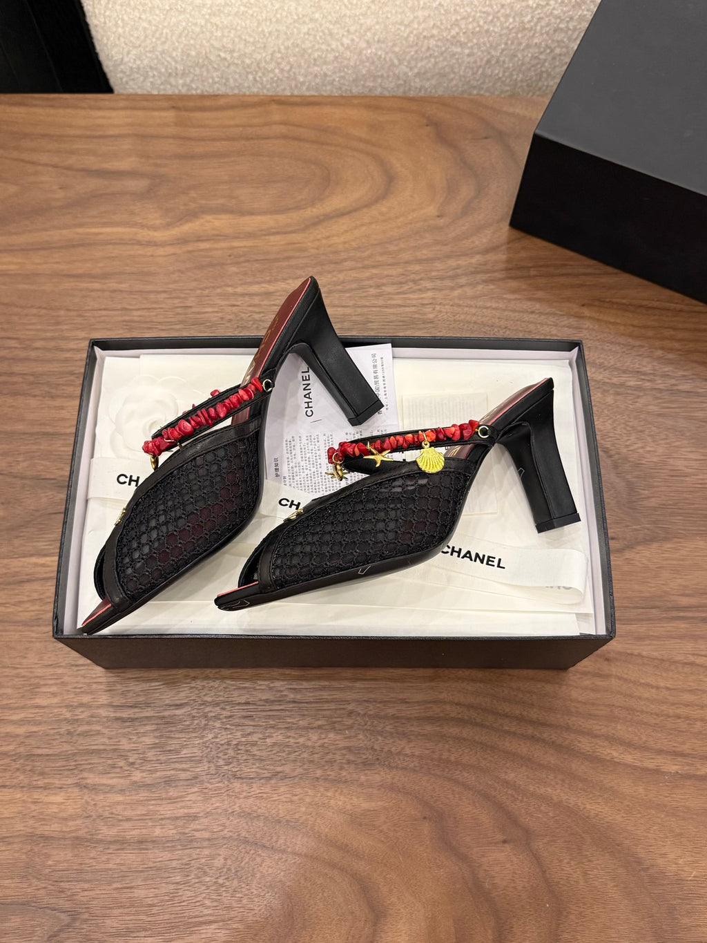 Women's fashionable summer mesh slippers 0726051903