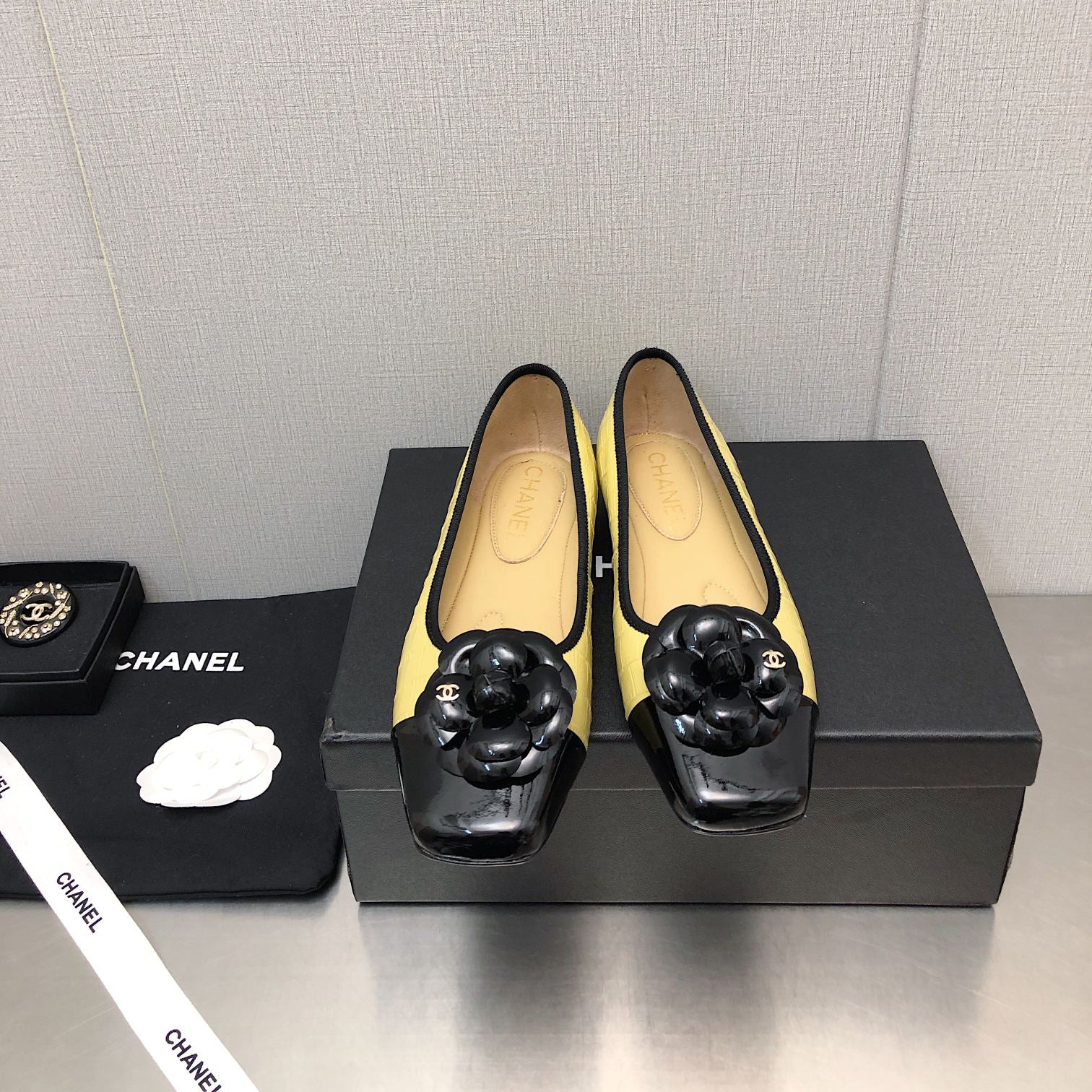 -flat slip-on sandals XC07062910