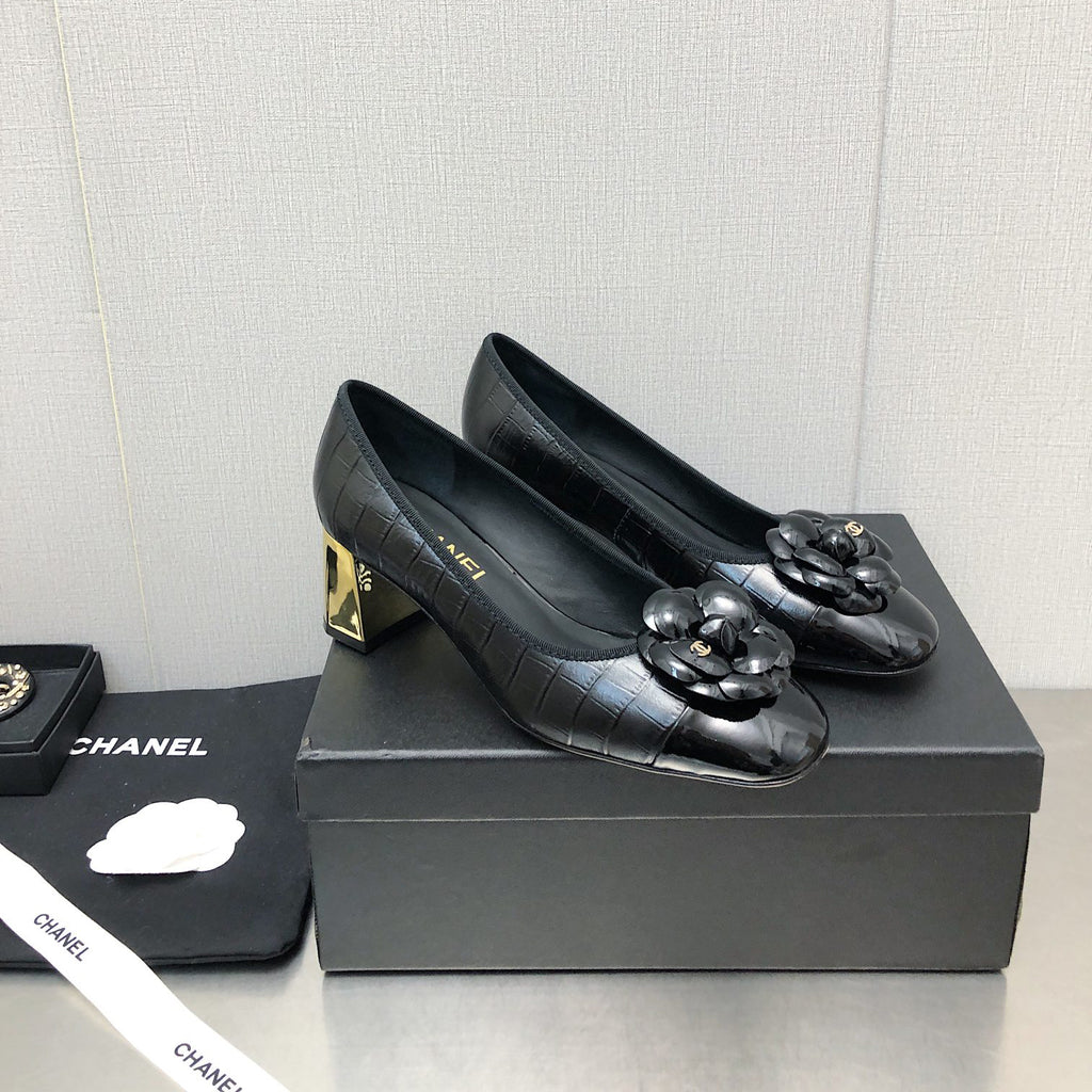 -low-heeled slip-on sandals XC07062911