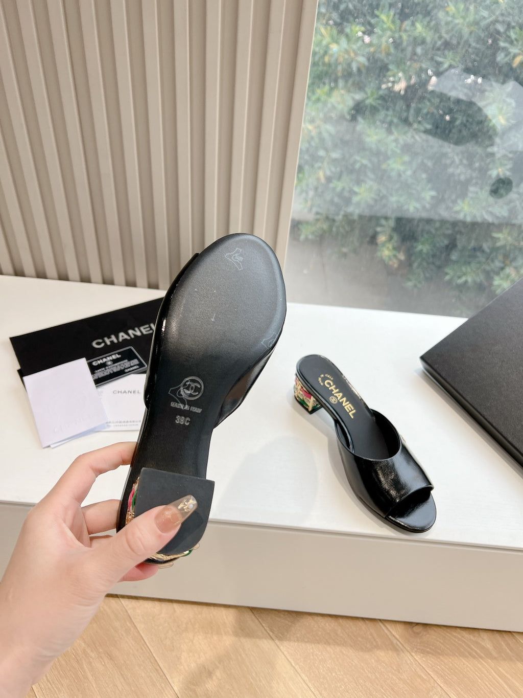 Chane1 top fashion classic short heel slippers 0724030822