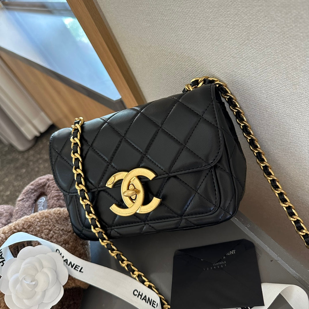 New big logo diamond square fat bag 0724082603