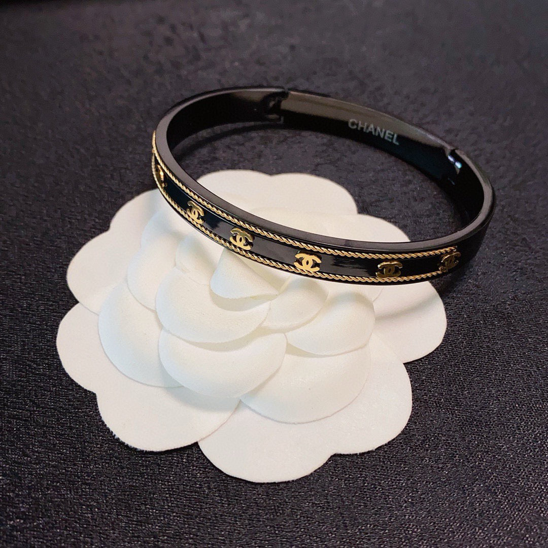 CHL New Fashion Bracelet M072606005