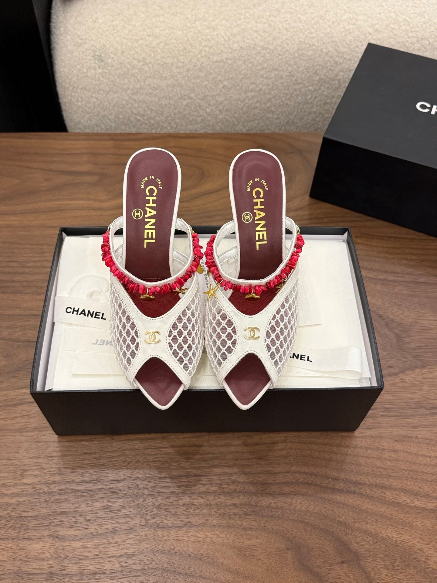 Women's fashionable summer mesh slippers 0726051903
