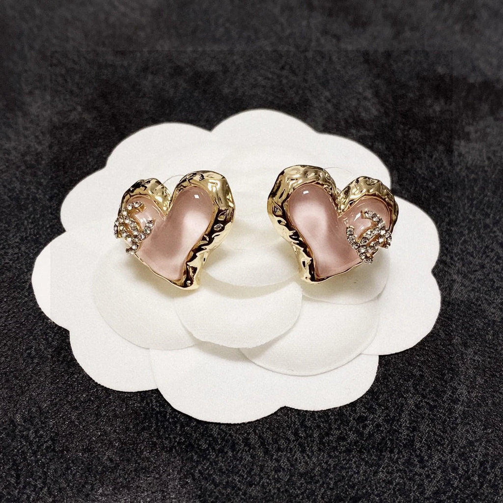 Versatile Fashion Classic Peach Heart Double C Earrings 1024071527