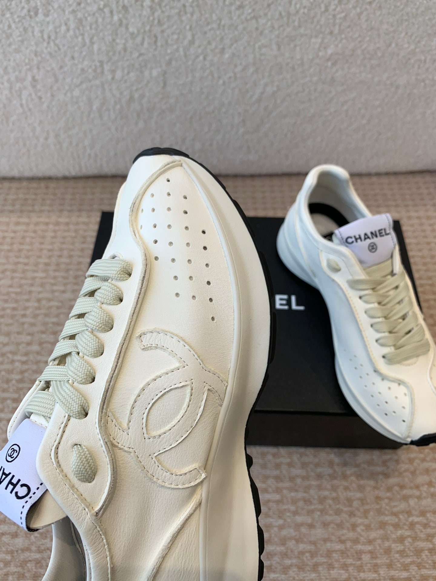25ss new soft-soled sports shoes 0724112703