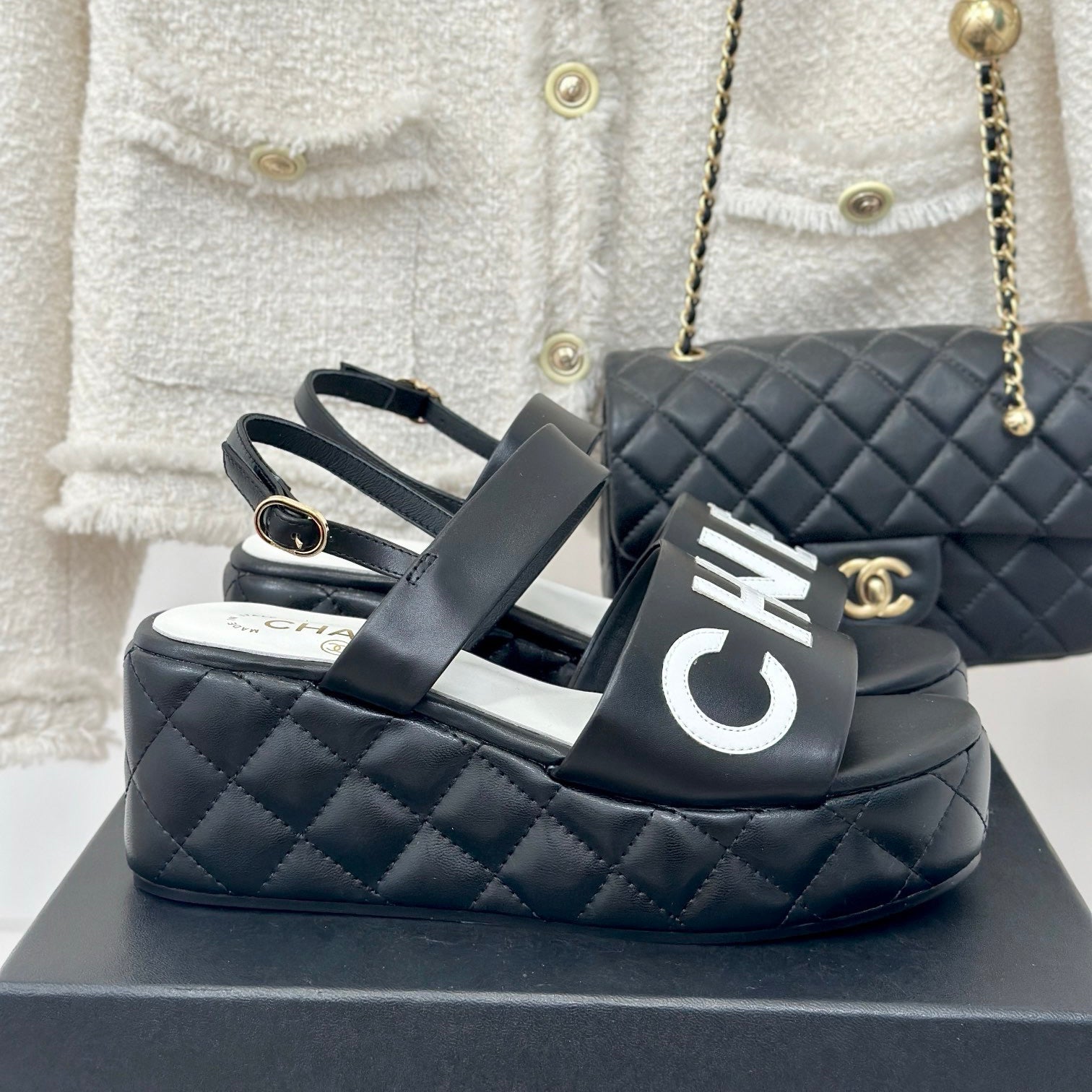 rhombus platform sandals 0724050602