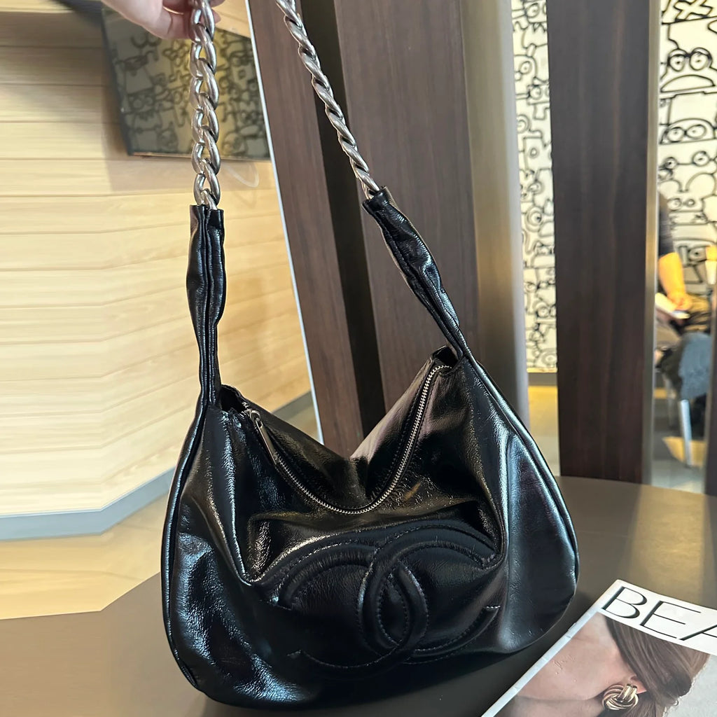 New fashionable and versatile classic crossbody bag 1024102516
