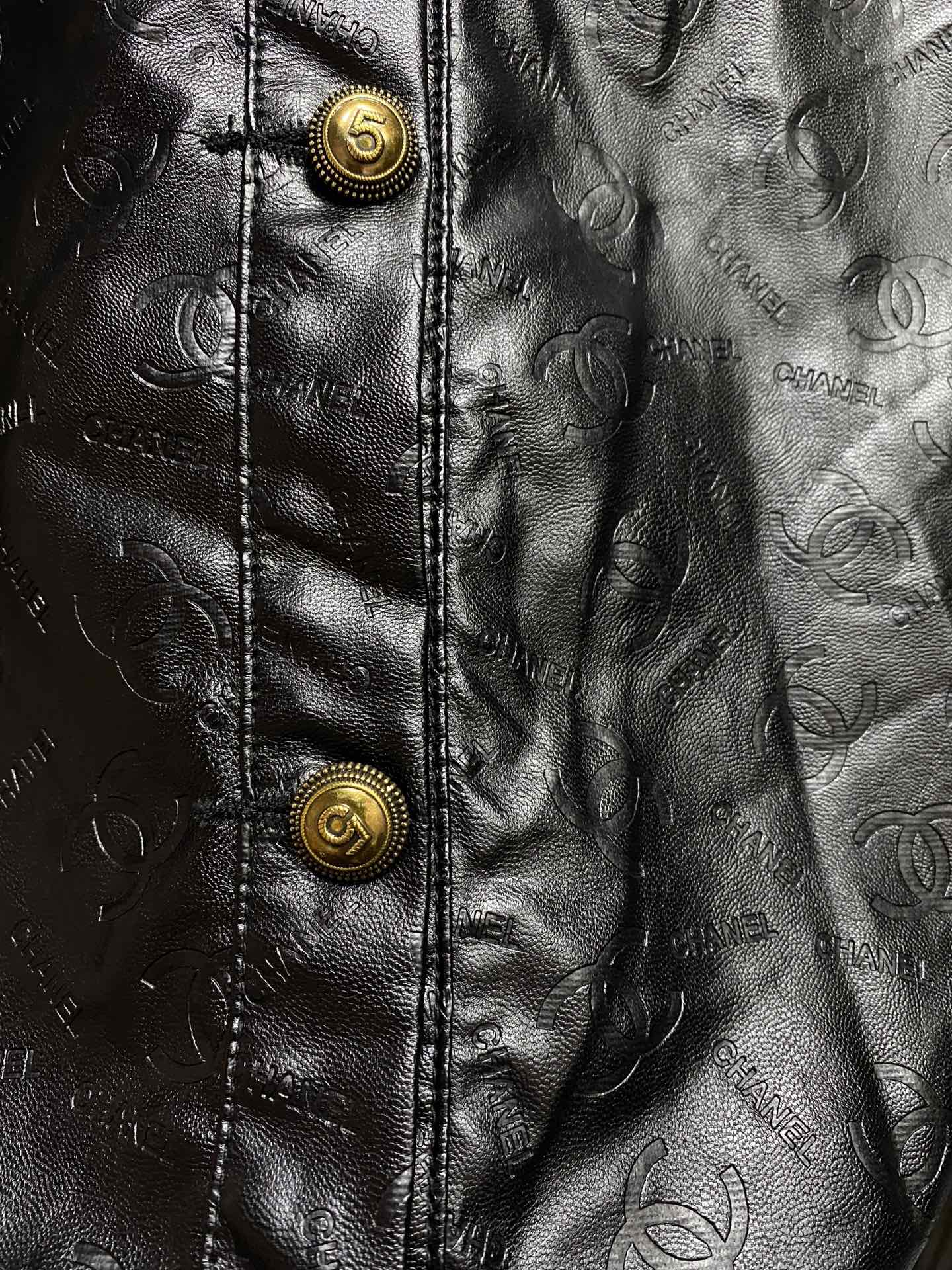 Fashionable and versatile leather jacket with classic letters XC1823091202