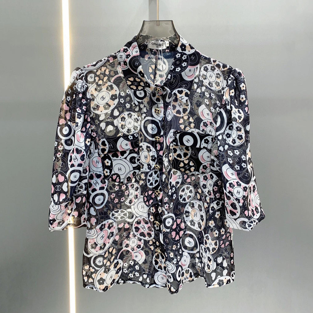 24 Printed shirt suit and skirt 1824042901