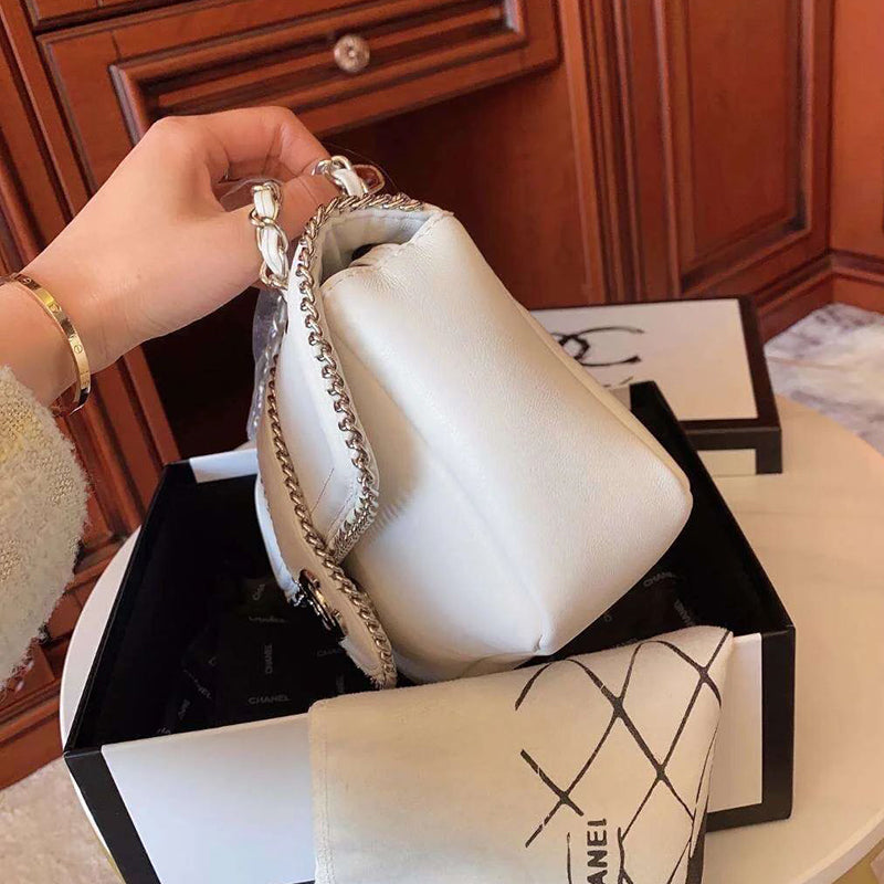 Fashion Versatile Messenger Bag PD1023072810