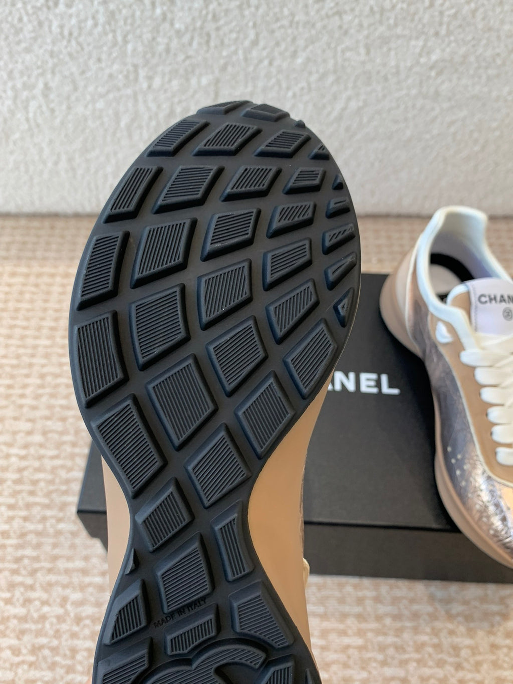 25ss new soft-soled sports shoes 0724112703