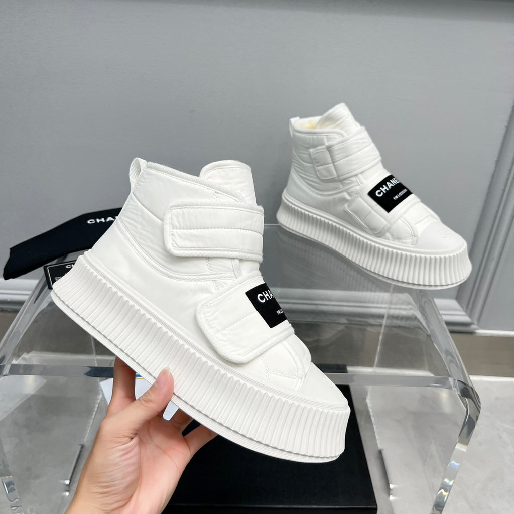 casual sports style bread shoes 0724110506