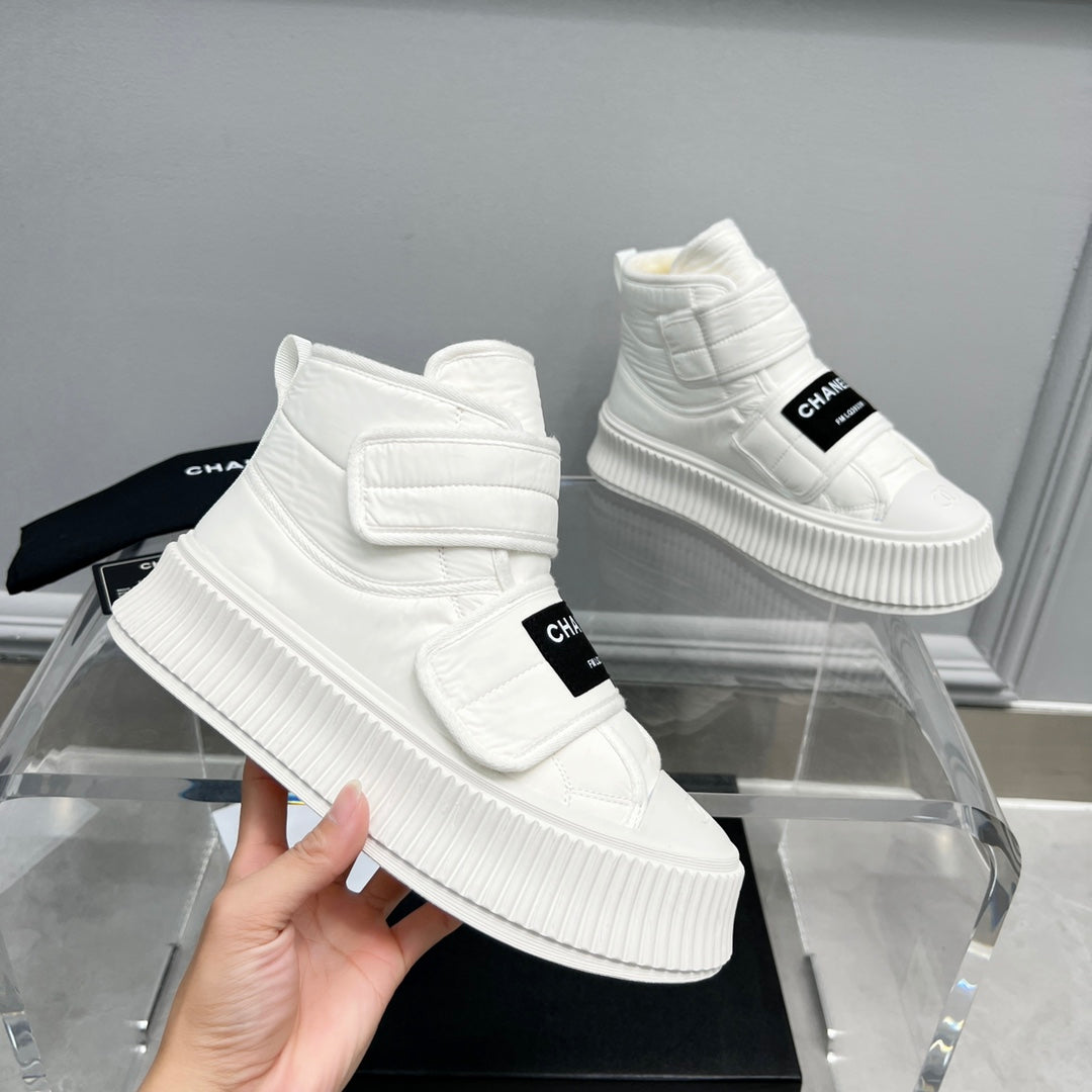 casual sports style bread shoes 0724110506