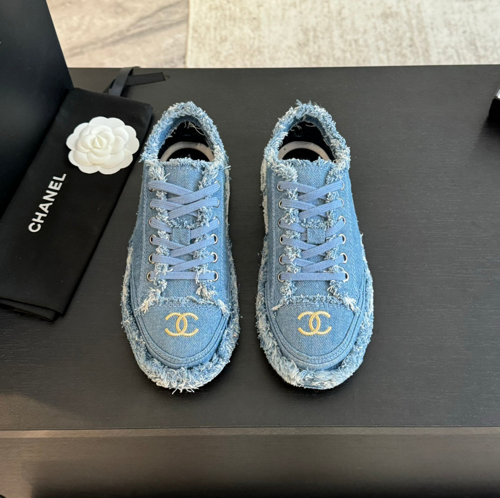 Luxury Fashion Embroidered Tassel Casual Shoes Canvas Shoes 0725020803