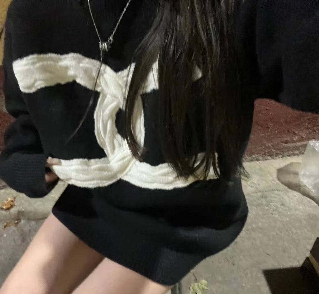 crew neck long sweater 0724121108