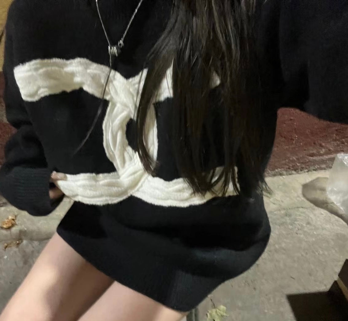 crew neck long sweater 0724121108