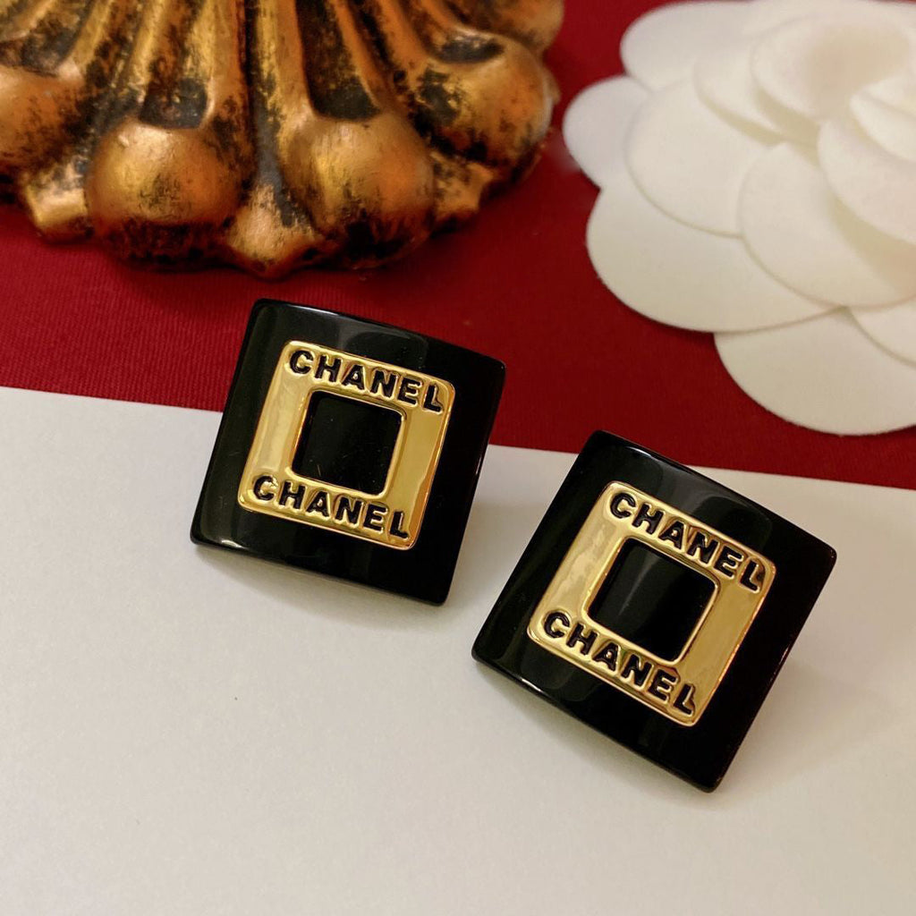 Fashion and versatile high-end earrings PD10062605