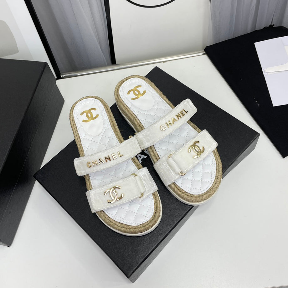 sandals XC07032212