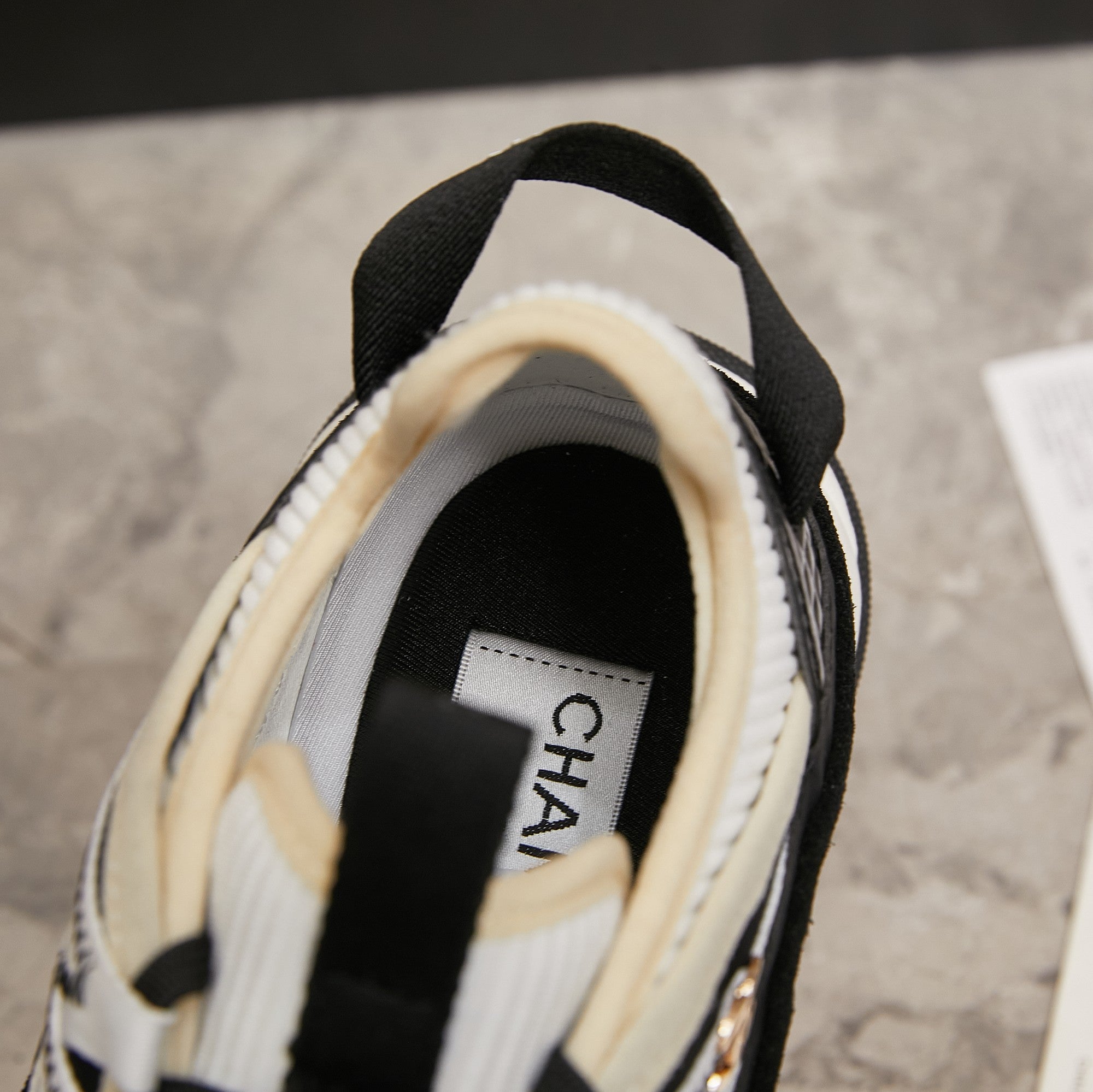 25ss new luxury fashion sports shoes 0725011401