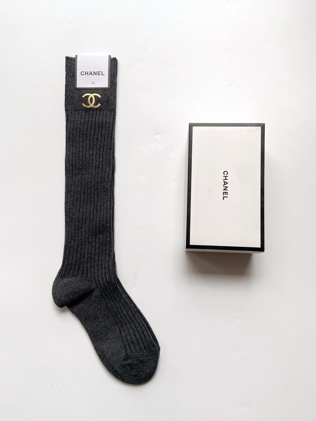 Classic double C letter logo pure cotton stockings calf socks 0724050906