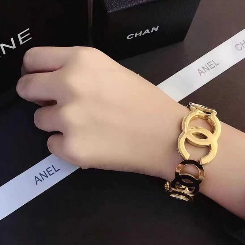 Fashion trend high-end bracelet PD10063010