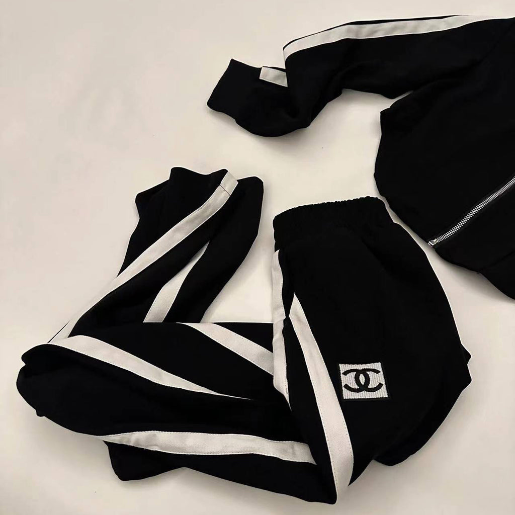 Fashionable sports waist-exposed sexy suit XC1823090603