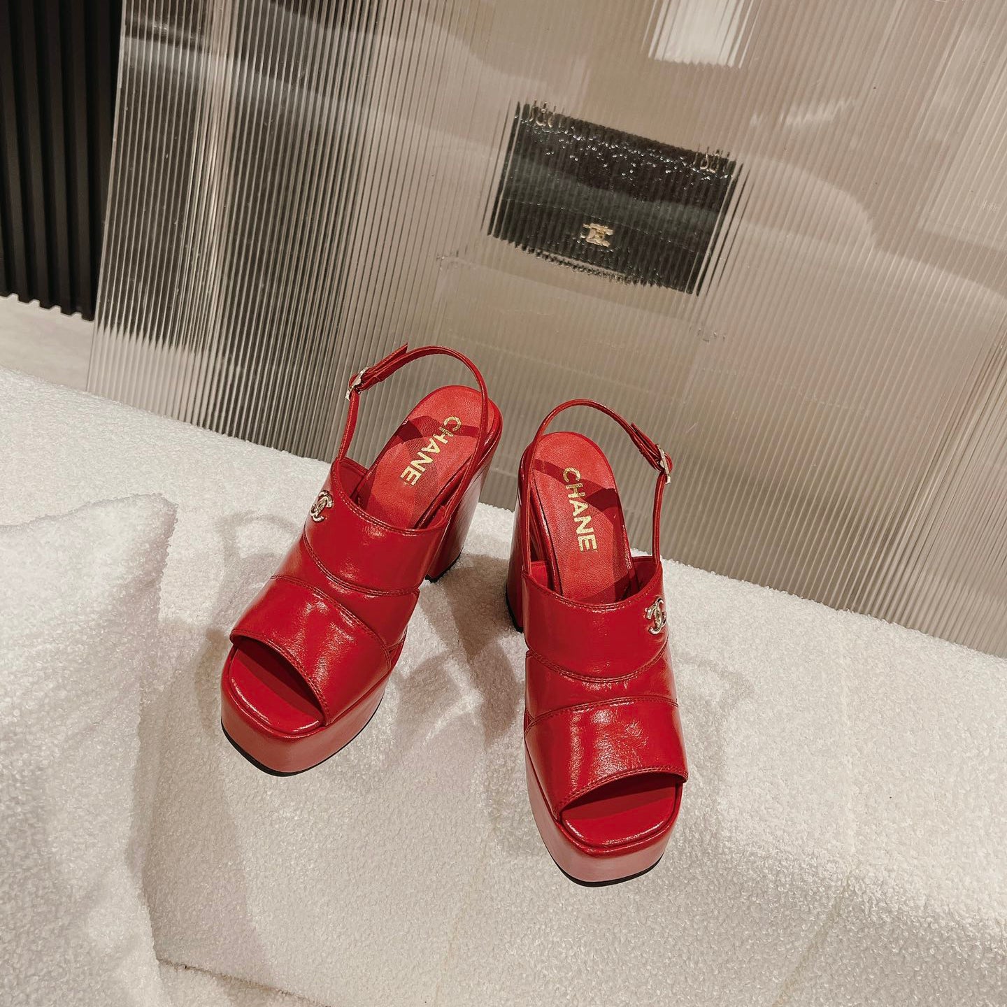 luxury platform sandals XC0723071704