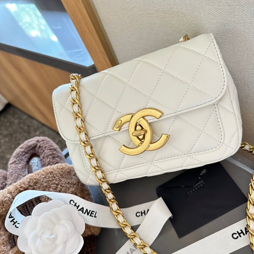 New big logo diamond square fat bag 0724082603