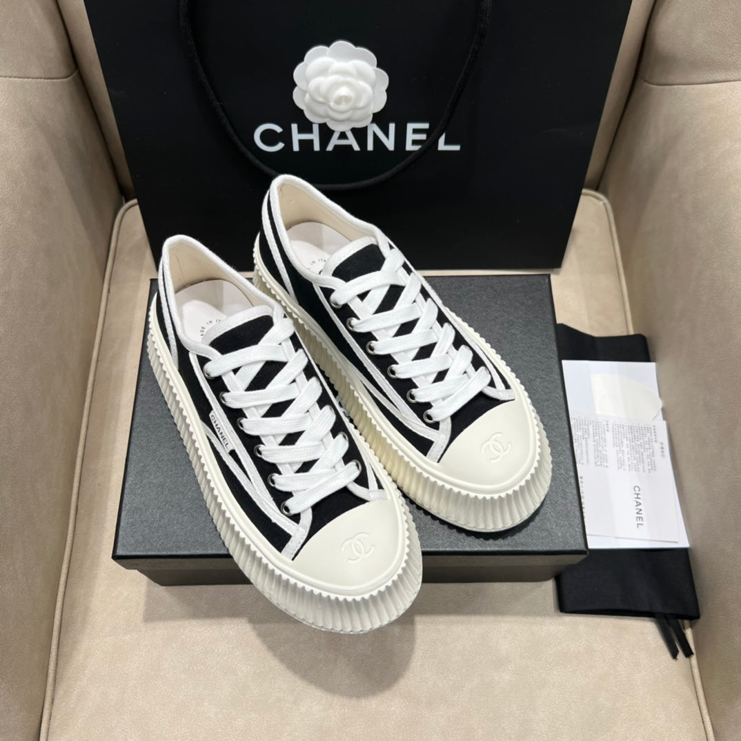 Vintage 2024 Autumn and Winter New Style Canvas Thick-soled Sneakers 1824071604