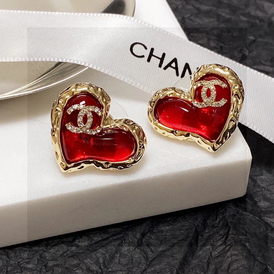 Versatile Fashion Classic Peach Heart Double C Earrings 1024071527