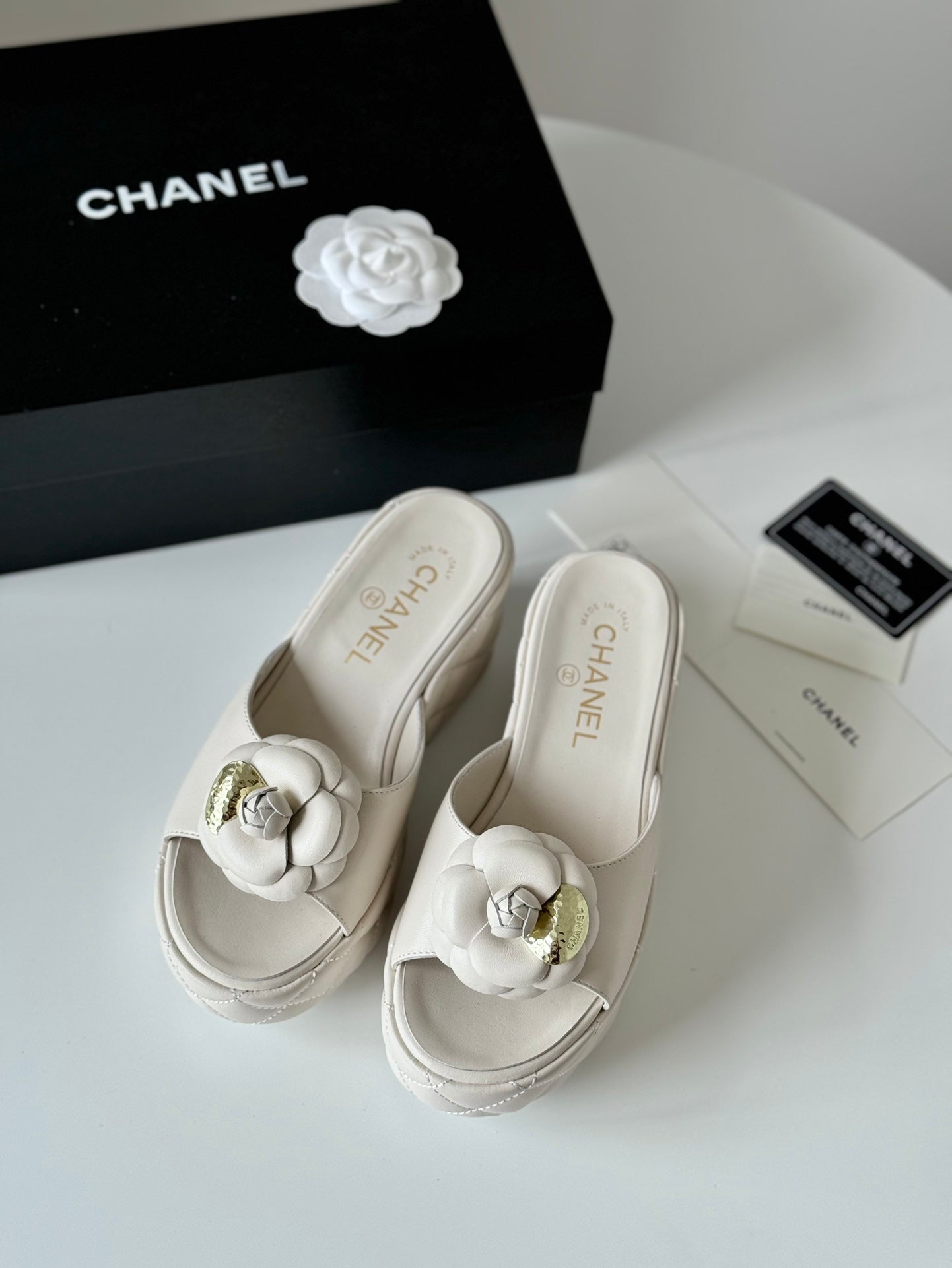24SS camellia platform slippers 0724042709