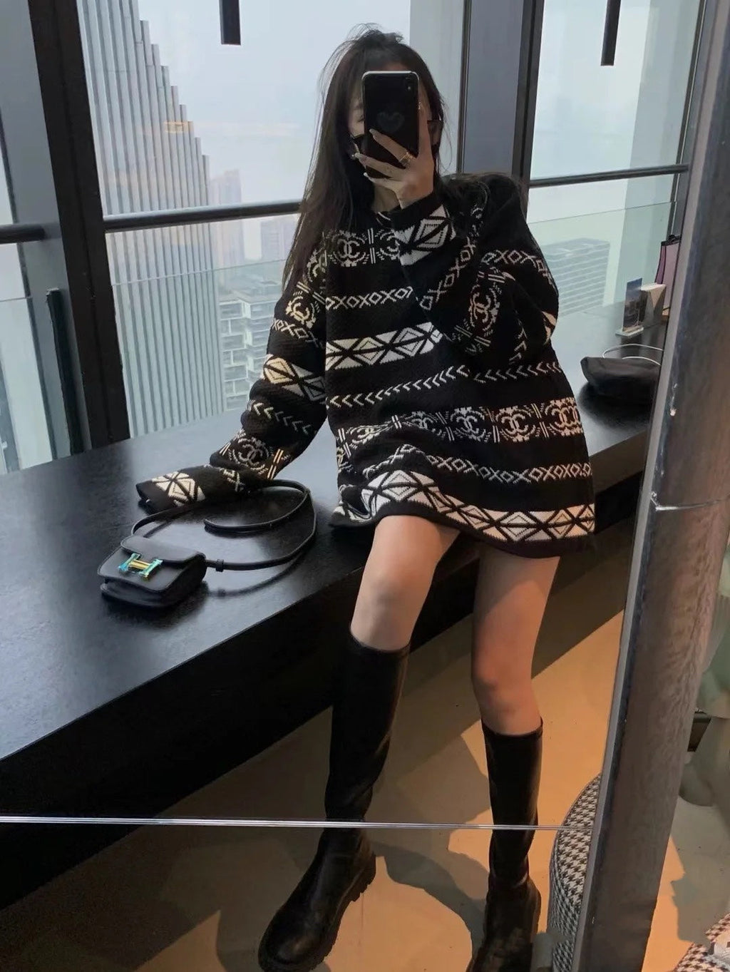 All over jacquard logo thick knitted sweater XC0823101708