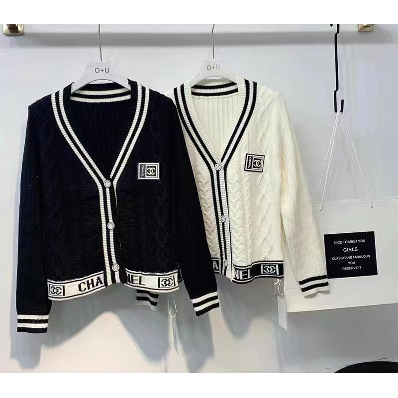 New Fashion Black and White C logo women's sweaterPD05202413110
