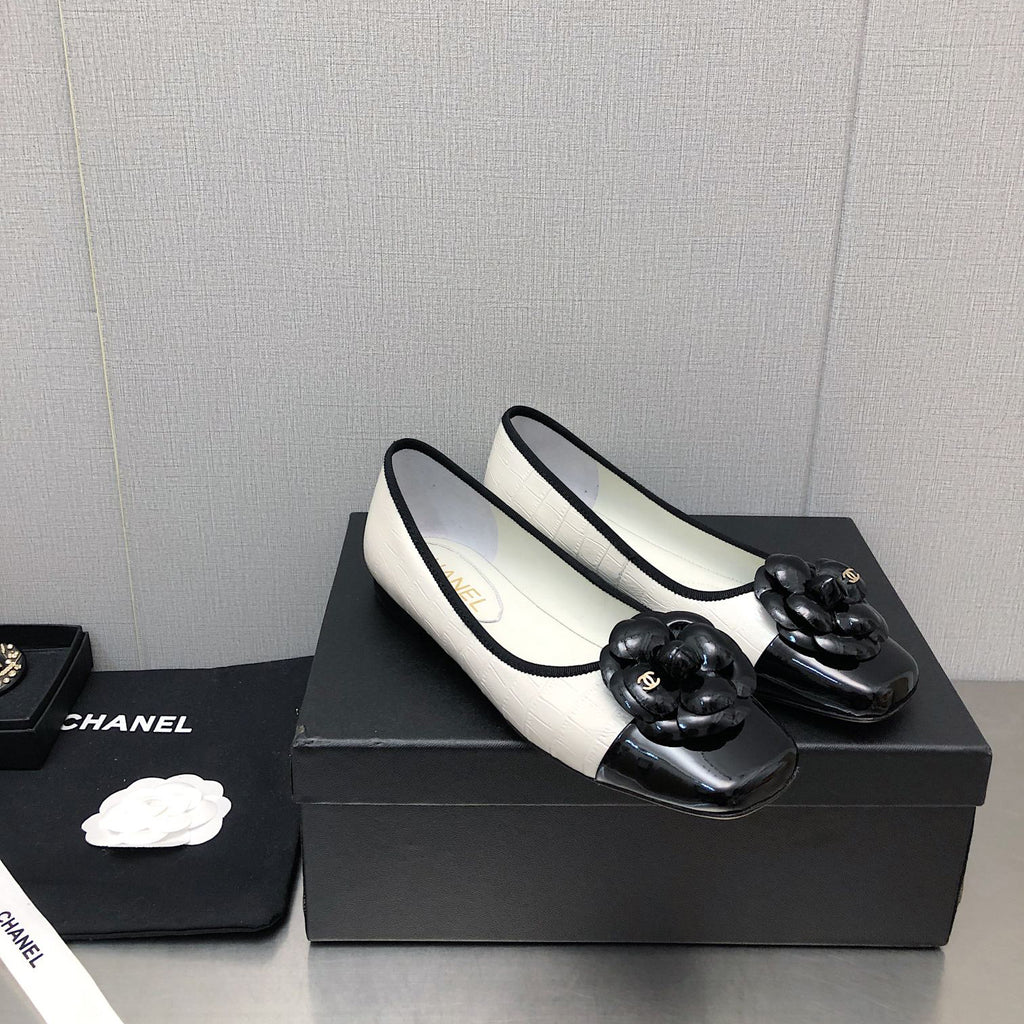 -flat slip-on sandals XC07062910
