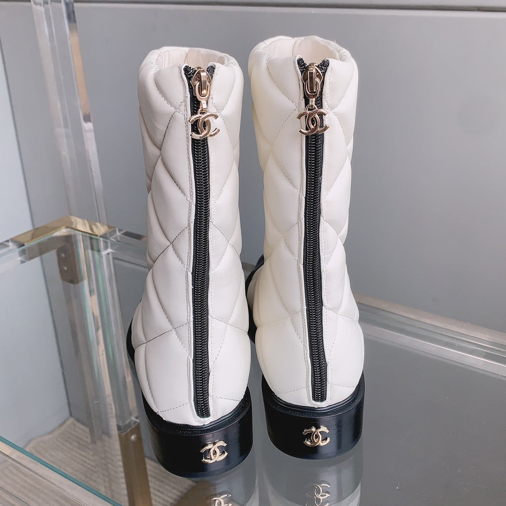 Classic and versatile rhombus short boots 1824061006