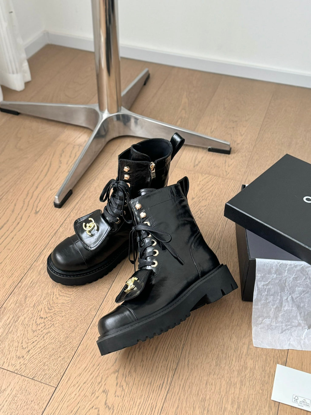 fashion 24B new schoolbag buckle short boots 0724102319