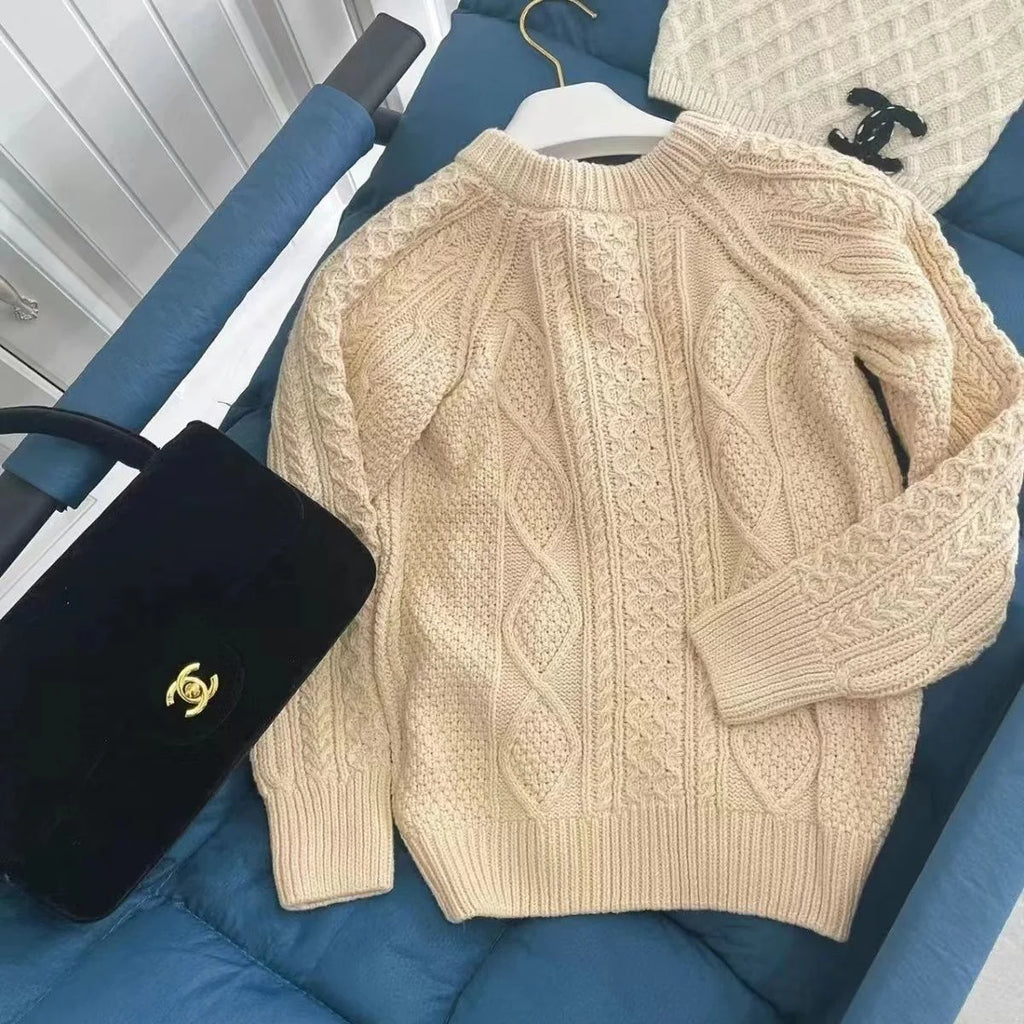 New Round Neck Thickened Loose Knitted Cardigan Top 1024111101